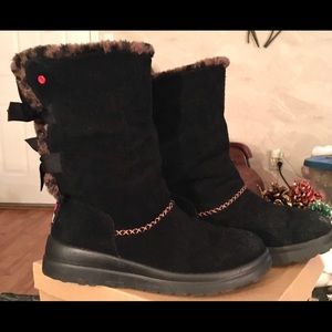 Ugg - I Love Ugg’s Knotty, Knotty Boots